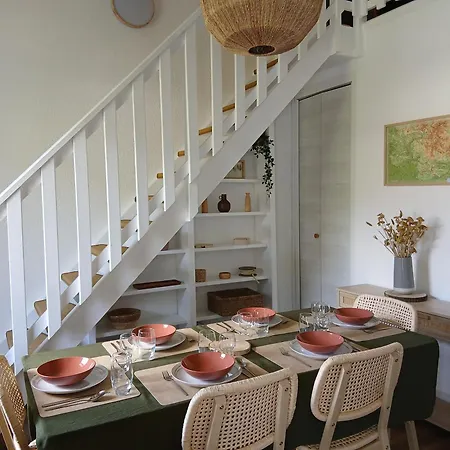 Duplex Spacieux Et Frais Avec Vue Sur Montagnes Appartement Seyne